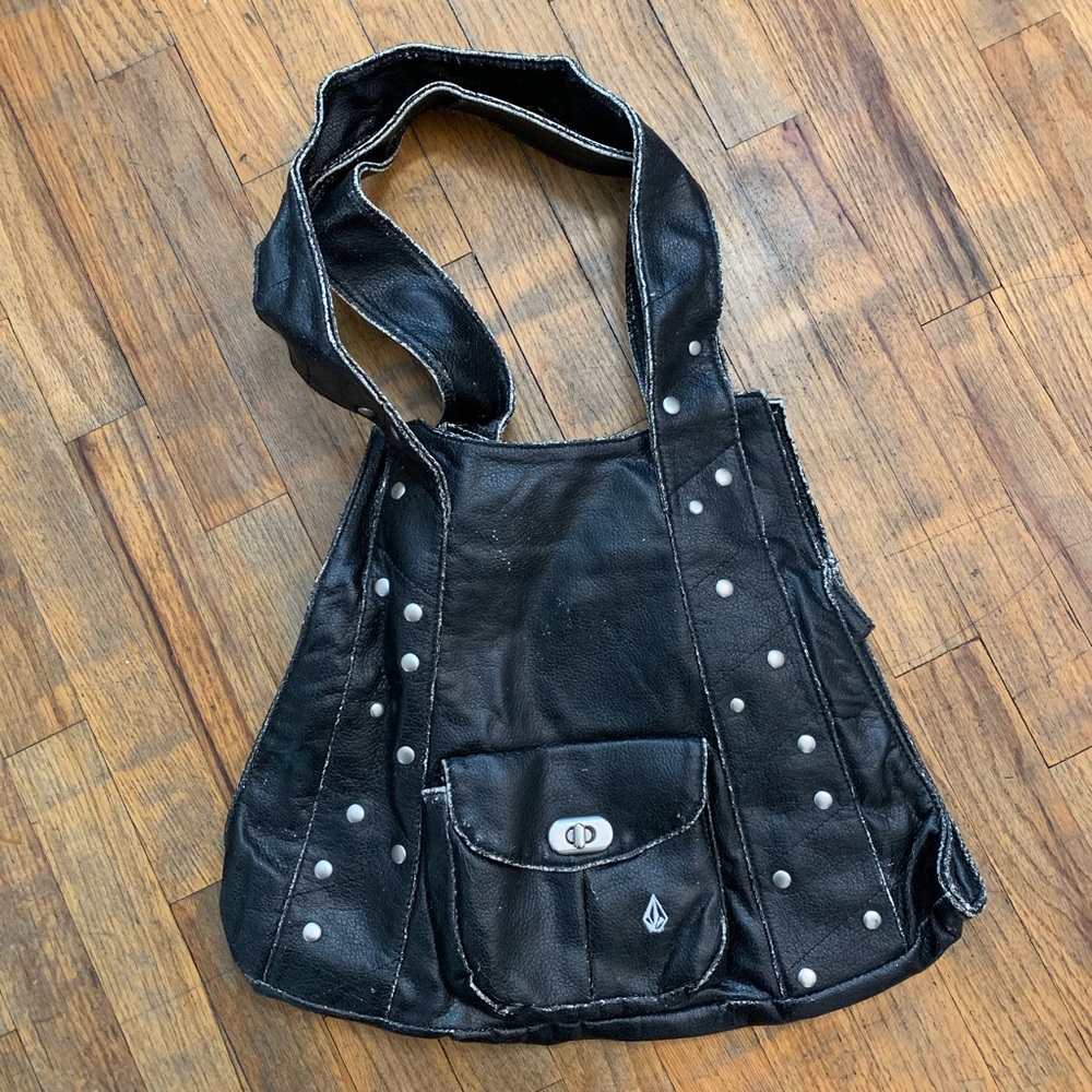 Volcom purse